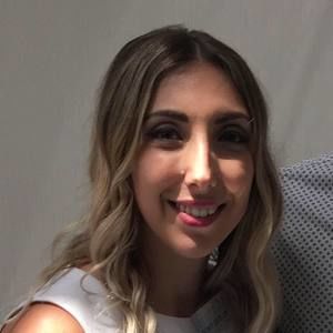 Meet your Posher, Cynthia